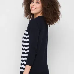 Globus Black & White Striped T-Shirt image 2