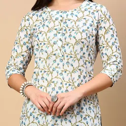SHOWOFF Women Floral Printed Indie Florals Kurta image 3