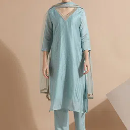 Jaipur Kurti Ethnic Motifs Embroidered Chanderi Silk Kurta With Trousers & Dupatta image 1