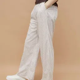 Fame Forever By Lifestyle White Cotton Regular Fit Striped Trousers image 3