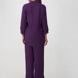 Bindigasm Phoolmati Embroidered Three-Quarter Sleeves Shirt With Palazzos image 5