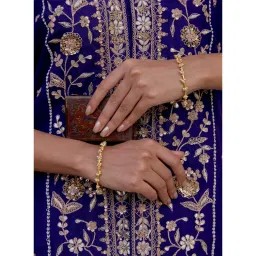 Tangerine Umrao White Cuff (Pack Of 2) image 1