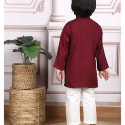 Polka Tots Cotton Full Sleeves Abstract Foil Printed Kurta Pyjama Set - Maroon image 3