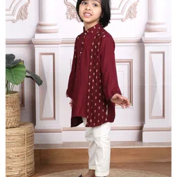 Polka Tots Cotton Full Sleeves Abstract Foil Printed Kurta Pyjama Set - Maroon image 4