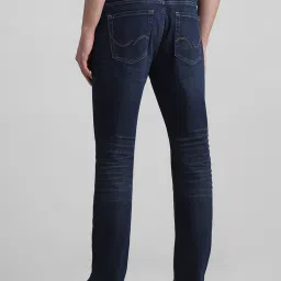 Jack & Jones Dark Blue Regular Fit Lightly Washed Jeans image 3