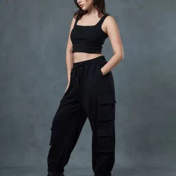 Bewakoof Black Crop Top With Joggers image 3