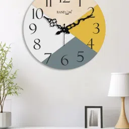 Random Multicolor Plastic Round Wall Clock-picture-33