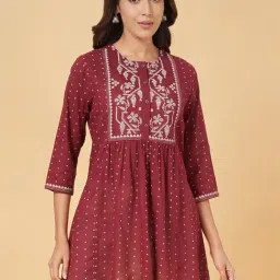 Rangmanch by Pantaloons Maroon Cotton Printed A Line Short Kurti-image-23