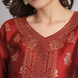 VredeVogel Maroon Printed Kurta Pant Set With Dupatta image 5