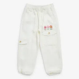 HOP Kids by Westside White Floral Embroidered High-Rise Joggers-picture-46