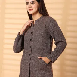 Moda Rapido Halter Neck Woollen Longline Top image 5