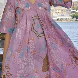 PEACH PIPER Flared Sleeve Empire Dress image 3