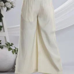 Misbis Girls White Comfort Fit Embroidered Kurta Set image 3