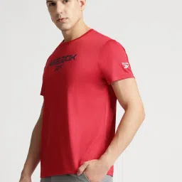 Reebok Red Regular Fit Printed T-Shirt image 3