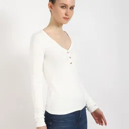 TOMMY HILFIGER Ecru Slim Fit Cotton Solid T-Shirt image 3