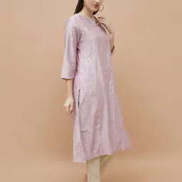 Melange By Lifestyle Lavender Regular Fit Floral Print Kurta image 3