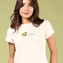 LIMEROAD Women Typography T-shirt-image-40
