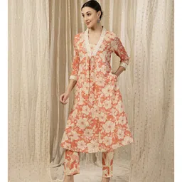 Zelena 100% Rayon Woven Three Fourth Sleeves Floral Printed Maternity Kurti With Side Zipper Nursing Access - Megenta Pink image 4