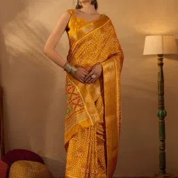 Saree Mall Yellow Printed Sarees With Unstitched Blouse-picture-20