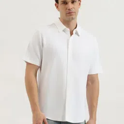United Colors of Benetton White Relaxed Fit Shirt-image-23