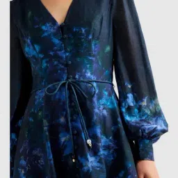 forever new Kahlani Printed Midi Dress image 4