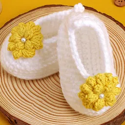 Love Crochet Art Wool Dahlia Embellished Booties - White image 2