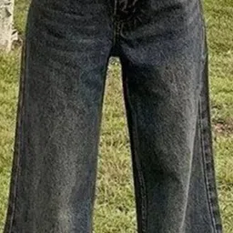 StyleCast Women Bootcut Fit Mid-Rise Clean Look Light Fade Jeans image 5