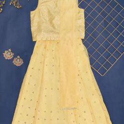 YU by Pantaloons Yellow Printed Regular Fit Lehenga Set-picture-13