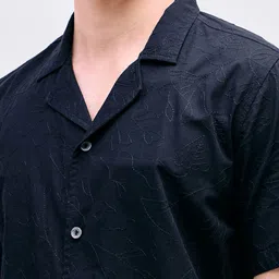 Iconic Men Floral Casual Shirt image 4