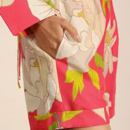 KAORI BY SHREYA AGARWAL Multi Blended Floral Shorts image 3