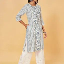 Rangmanch by Pantaloons White Printed Straight Kurta image 3