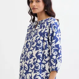 FEMMELLA Blue Relaxed Fit Abstract Top image 3