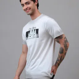 Free Authority One Piece Printed Regular Fit Tshirt For Men image 3