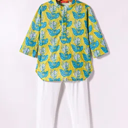 Exclusive from Jaipur Cotton Woven Three Fourth SleevesSleeves Kurta Pyjama Set with Floral Print - Yellow-image-42