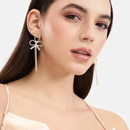 DressBerry Contemporary Drop Earrings-picture-41