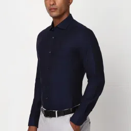 Peter England Navy Cotton Slim Fit Checks Shirt image 3