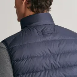 Gant Navy Regular Fit Quilted Jacket image 3