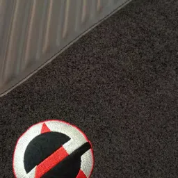 Elegant Duo Black And Red Carpet Car Mat Compatible With Mahindra Marazzo image 3