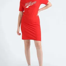 Tommy Hilfiger Fierce Red Logo Regular Fit Dress image 4