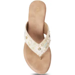 Metro Women's Beige Thong Wedges image 3