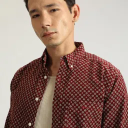Gant Red Cotton Regular Fit Printed Casual Shirts image 3