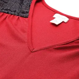 Qurvii Red Casual Dress image 5