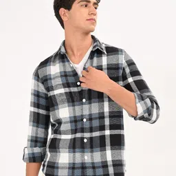 Blu MNKY Men Classic Fit Checked Spread Collar Cotton Casual Shirt-image-18