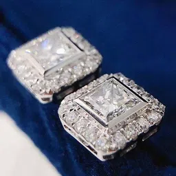 Designs & You Contemporary Studs Earrings image 3