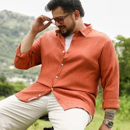 Instafab Plus Men Size Comfort Fit Solid Spread Collar Casual Shirt image 5