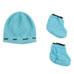 CHUTPUT Unisex Kids Blue Self Design Beanie & Booties image 1