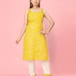 Aarika Kids Yellow & White Printed Kurti with Pants-image-6