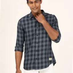 Lee Blue Cotton Slim Fit Checks Shirt-image-8