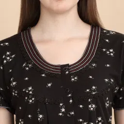 Sweet Dreams Black & White Cotton Floral Print Nighty image 4