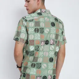 showoffff Showoff Green Relaxed Fit Abstract Print Shirt image 4